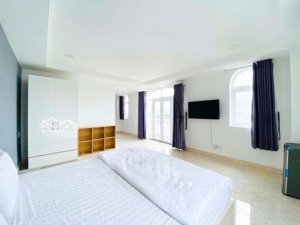 cho thuê căn hộ ban công thoáng full nội thất ở đặng thùy trâm gần đh văn lang, iuh quận bình thạnh