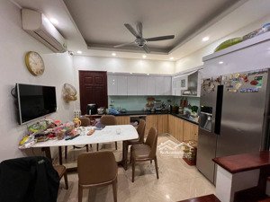 bán nhà riêng văn chương - đống đa, 35m2, kinh doanh, ô tô tránh, giá 8.5 tỷ. lh: 