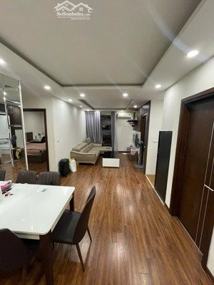 gia đình cần bán đi căn hộ 3pn 2wc 90m2, ban công hướng nam, full nội thất chung cư an bình city