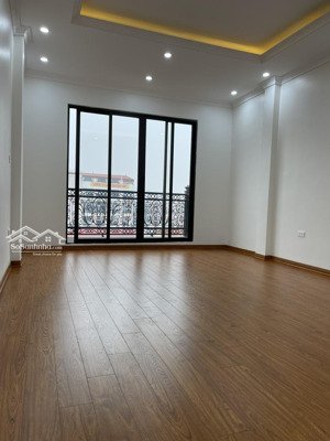 bán liền kề 90m2 đường 30m, mặt tiền 7.2m, hoàn thiện, sổ đỏ, giá 30 tỷ