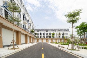 căn đông nam duy nhất còn sót lại tại dự án star central