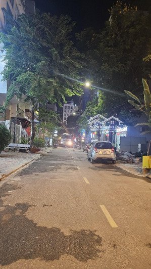 bán cặp đất đẹp đường phạm thiều khu biển phạm văn đồng, đà nẵng. call/zalo 