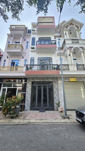 bán nhà 3 tấm cực chất tại kdc khang đạt