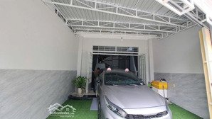 bán nhà 2 tầng nằm bên cạnh khu đô thị vĩnh điềm trung đường rộng kinh doanh giá cực tốt