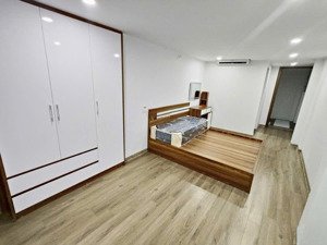 bán nhà trường chinh, tôn thất tùng, dt 31m2x6 tầng. giá 7.5 tỷ