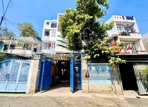 gần ngã 4 xóm mới - 190m2 - hxh 8m thông - ngang 6m- 4 tầng, có hầm- thông sàn - hơn 13 tỷ