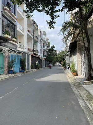 nhà lê đức thọ, p. 15, gv. dt: 5m x 22m = 110m2 cấp 4, đường 7m giá 7tỷ tl