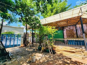 - sân vườn - cho thuê góc 2 mặt tiền đẹp nguyễn văn hưởng - xuân thủy, thảo điền, quận 2