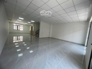 cho thuê nhiều văn phòng tại him lam kênh tẻ giá chỉ từ 15-25tr/th