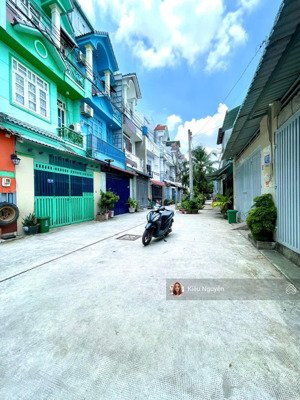 ngay ngã 4 ga - hà huy giáp - 92m2 (5x19) - hxh- 3 tầng 3 phòng ngủ - chỉ hơn 5 tỷ