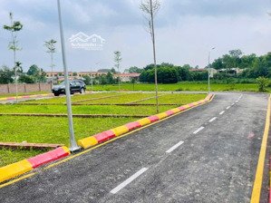 bán đất siêu rẻ chỉ 500 tr tại thị trấn lạc thủy hoà bình, sổ đỏ riêng, tiềm năng sinh lời cực tốt