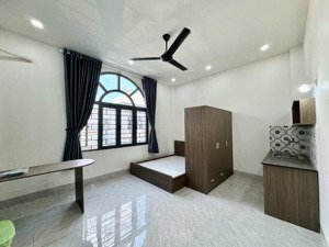 studio cửa sổ 35m2 ngay đh ntt q12