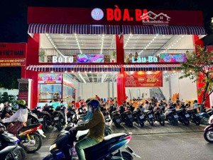 nhà mới xây mặt tiền đường bờ bao tân thắng quận tân phú