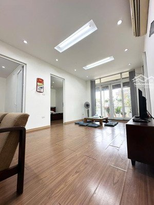 bán căn hộ cc mp võ chí công - tây hồ. dt 75m2, 2n, 2vs. giá 5.15 tỷ