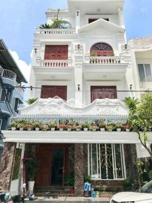 bán biệt thự cao cấp khu vip đường phan đăng lưu, phú nhuận - 4 tàng - dt 8 x25m - giá 37ty