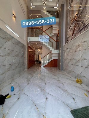 bán nhà mới xây, mặt tiền đường ô tô tỉnh lộ 10, 4pn 6wc, nhỉnh 12 tỷ