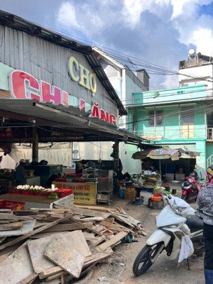 cho thuê mặt bằng ngay chợ chi lăng. 7 triệu/tháng kinh doanh buôn bán sầm uất