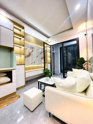 cực ngon! khâm thiên, ngõ nông, gần phố, gần ô tô, gần chợ, tiện ích bạt ngàn