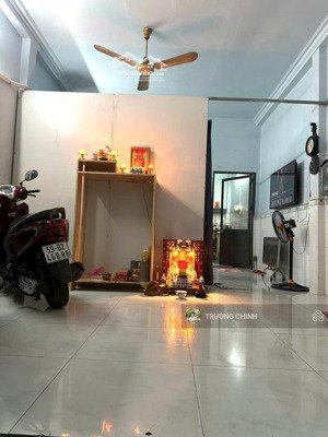 lê văn quới - ngay bốn xã - 2 tầng - 45m2 - hẻm xe hơi - sổ hồng riêng - 4 tỷ hơn.