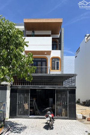 bán nhà 3 tầng mới xây xong khu đô thị mỹ gia - gói 2 đường số 6 rộng 18m giá rẻ chỉ 7 tỷ 850