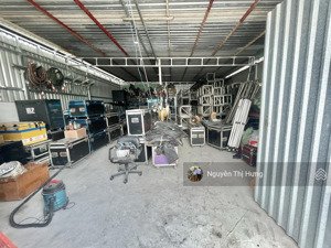 cho thuê kho để đồ khu đường số 5 phạm hữu lầu q7-7x10m+ đường 8m-giá thuê chỉ : 8 tr / tháng .