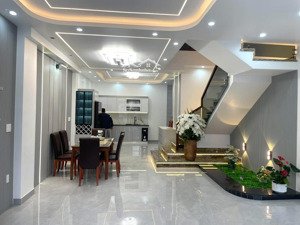 siêu phẩm tđc quang đàm, sở dầu, hồng bàng sau siêu thị metro tìm chủ mới 4 tầng 70m chỉ 5,9 tỷ