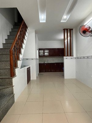 bán nhà hẻm âu cơ, phú trung, 3.5x6.5m, 1 lầu, 2pn giá 2.95 tỷ tl1