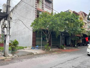 siêu phẩm mới nóng hổi đường 3 ôtô tránh nhau, trung tâm từ sơn khu phố tiến bào từ sơn