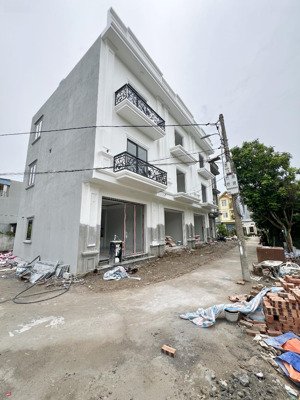 chỉ từ 2,7 tỷ nhà 3 tầng mới tinh sân cổng riêng tại cam lộ, hùng vương, hồng bàng, hải phòng