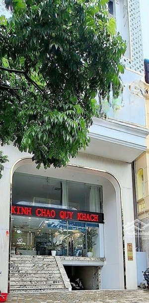 siêu phẩm mặt phố ví p cầu giấy_ vỉa hè đá bóng 120m 10 tầng.kinh doanh vô địch