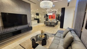 căn góc đông nam 4pn tầng trung park hill
