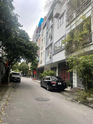 bán nhà ô tô tránh vỉa hè 12,3 tỷ, 40m2 tại đường 19/5, văn quán, hà đông, hà nội