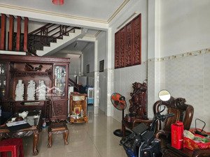 bán nhà riêng 4 tầng tại đường 2/4, 7 tỷ vnd, 68m2, 5pn, 4wc, hàng hiếm tại nha trang