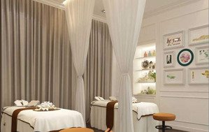 nhà mặt tiền mỹ đa đông 8 - 65m2 - c4 kiên cố - gần biển mỹ khê kẹp cống thoáng mát 7.85 tỷ