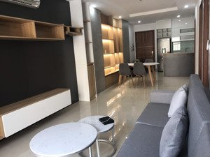 cho thuê căn hộ gold view, q4 bến vân đồn, 2pn, 2wc. 80m2, giá 14tr /th, lh: 