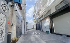 bán nhà hẻm xe hơi - giá chỉ 7tỷ6