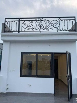 bán nhà mặt phố trịnh đình cửu, kinh doanh 50m2 6 tầng. mt 4,1m. sổ đỏ. giá 24,5 tỷ. 