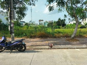 bán đất 120m2 đ. kim định, tân kim, gần chợ cần giuộc, long an giá 800 triệu. shr full thổ