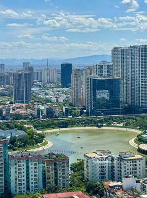 chính chủ bán căn hộ hiếm, căn 3 phòng ngủ tại diamond flower tower view hồ thanh xuân tuyệt đẹp