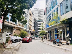 bán nhanh nhà 5 tầng phố thông lạc long quân - võ chí công