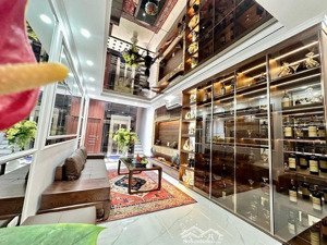 ngọc khánh 52m x 6 tầng thang máy full nội thất ngõ thông, gần phố giá 18.5 tỷ