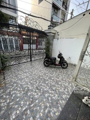 bán nr hẻm 6m, lê đình thám, q. tân phú, 5x20m, 3 tầng, 10,4 tỷ. tl