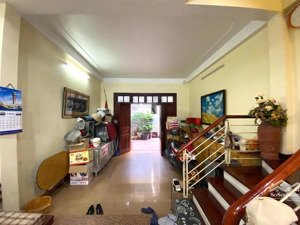 siêu phẩm nguyễn sơn khu vip nhà đẹp dân xây 5 tầng chỉ 18 tỷ