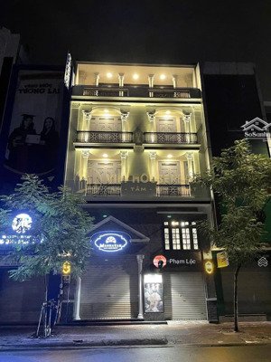 bán nhà ngay mt nguyễn tri phương q.10 dt:12x19 cn:189m2 kc: 3 tầng giá: 45 tỷ tl