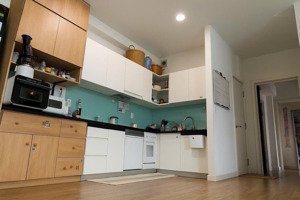 cần cho thuê căn 54m2 - 69 m2 giá 8tr cho full nội thất căn 1 + , căn 2 pn có nội thất giá 8tr