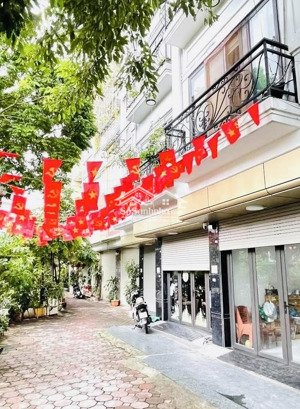 42 m2*5t*10.15 tỷ, ngã 4 tân mai kim đồng, ô tô vào nhà, 