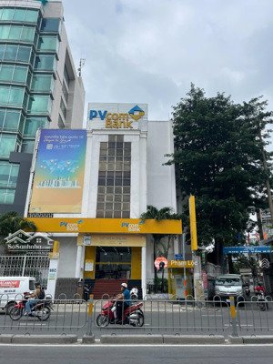 bán nhà mt đường ba tháng hai p.11 q.10 dt: 17x27 cn:459m2 kc: 5 tầng hđt: 450tr/th giá: 191 tỷ