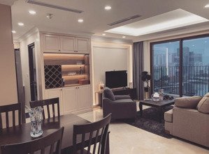 chính chủ cần bán căn hộ 63m2 2 ngủ 2 vệ sinh tầng trung view hồ điều hoà chung cư d''capital