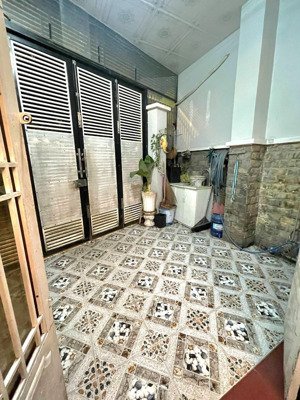 bán nhà mặt bằng kinh doanh gần tên lửa kinh dương vương, an lạc a giáp q. 6