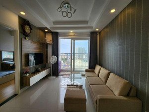 bán căn 2 phòng ngủ vũng tàu melody, dt 73m2 , view biển. giá 3.6 tỷ. lh e yến 